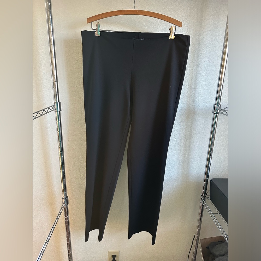 EILEEN FISHER Pants.